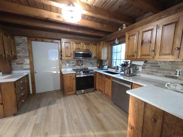 145 Perrin Road, Woodstock, CT 06281