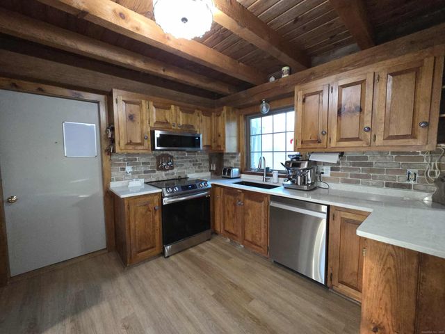 145 Perrin Road, Woodstock, CT 06281