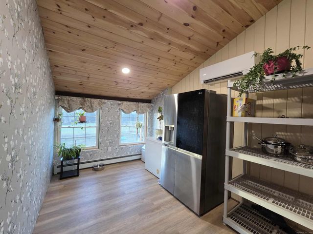 145 Perrin Road, Woodstock, CT 06281