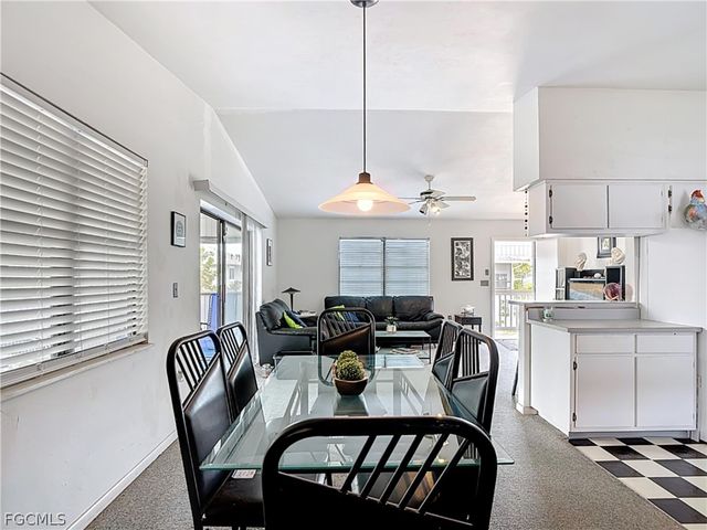 8010 Buccaneer DR, Fort Myers Beach, FL 33931