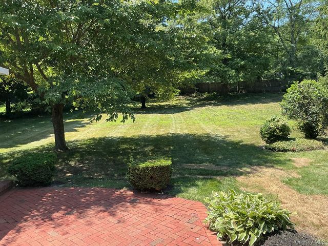 19 MICHAELS Lane, Old Brookville, NY 11545