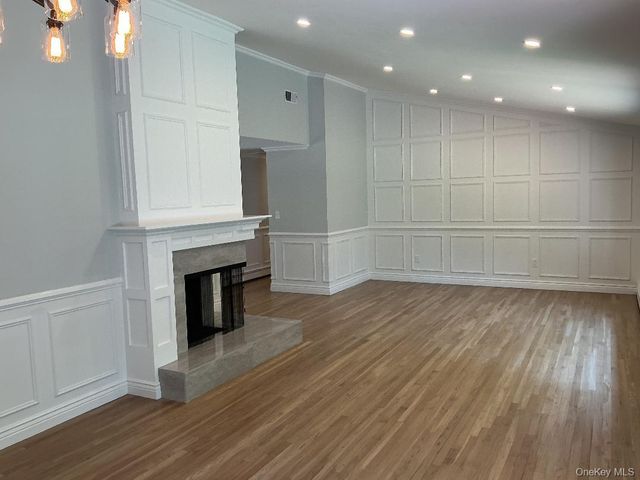 19 MICHAELS Lane, Old Brookville, NY 11545