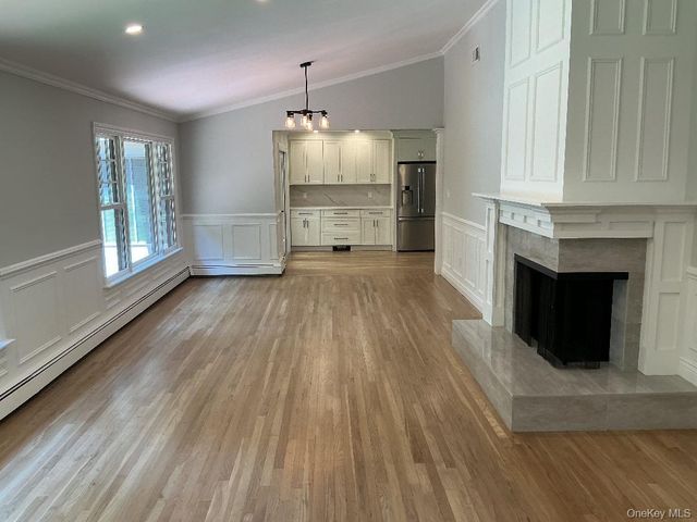 19 MICHAELS Lane, Old Brookville, NY 11545