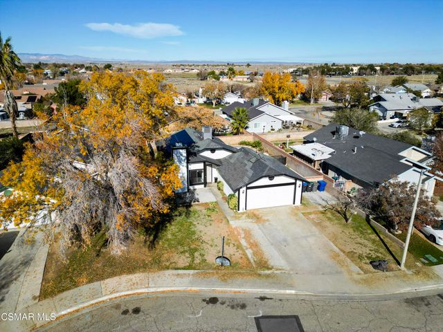 837 Sunrise Court, Lancaster, CA 93535