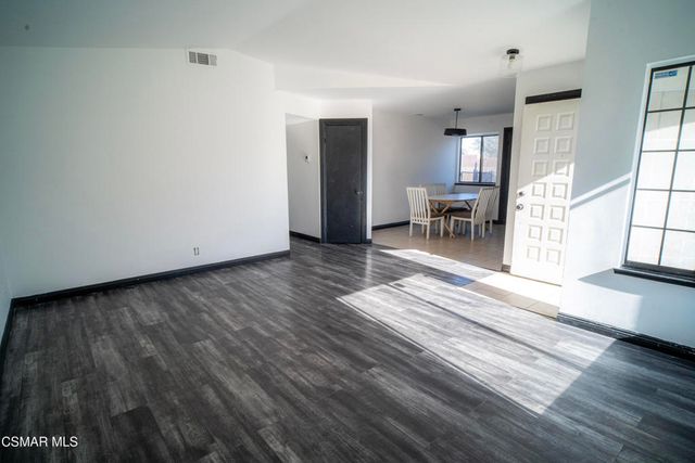 837 Sunrise Court, Lancaster, CA 93535