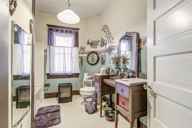 1809 NW 9th Street, Oklahoma City, OK 73106