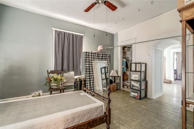 1809 NW 9th Street, Oklahoma City, OK 73106