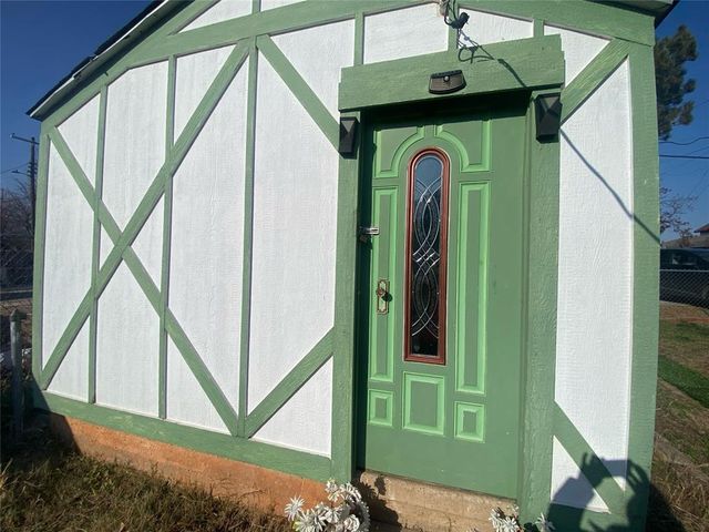 1809 NW 9th Street, Oklahoma City, OK 73106