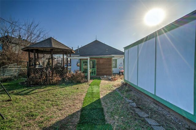 1809 NW 9th Street, Oklahoma City, OK 73106