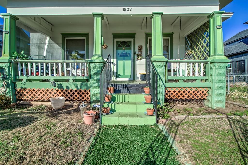 1809 NW 9th Street, Oklahoma City, OK 73106