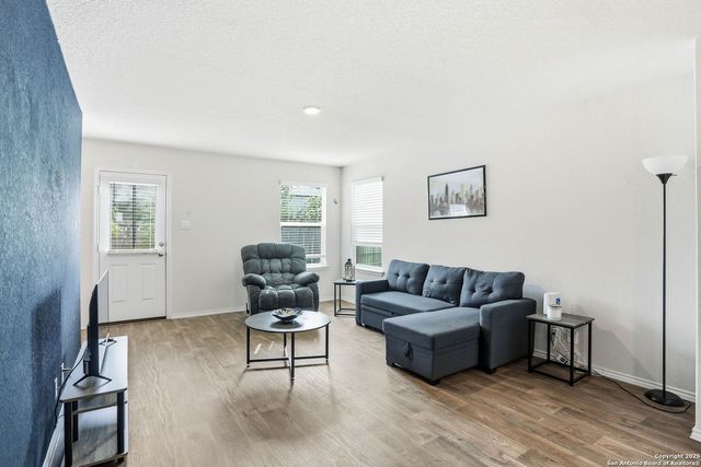 14214 Navidad Pike, San Antonio, TX 78253