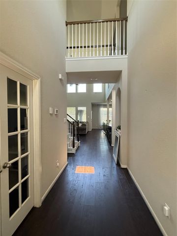 423 Bay Grove Lane, La Porte, TX 77571
