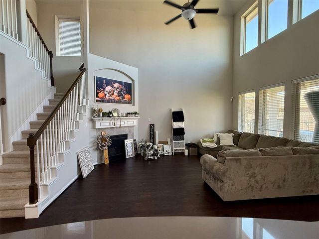 423 Bay Grove Lane, La Porte, TX 77571