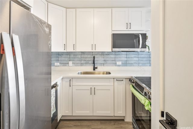 300 Wai Nani Way 1815, Honolulu, HI 96815