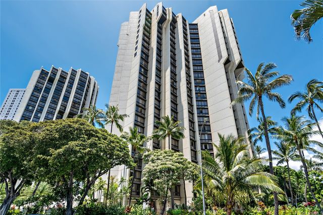 300 Wai Nani Way 1815, Honolulu, HI 96815
