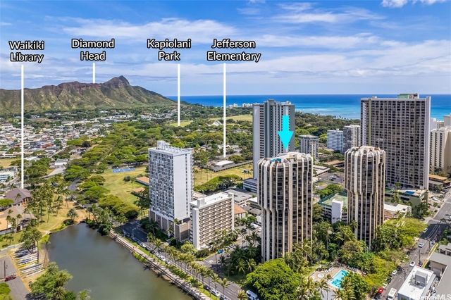 300 Wai Nani Way 1815, Honolulu, HI 96815