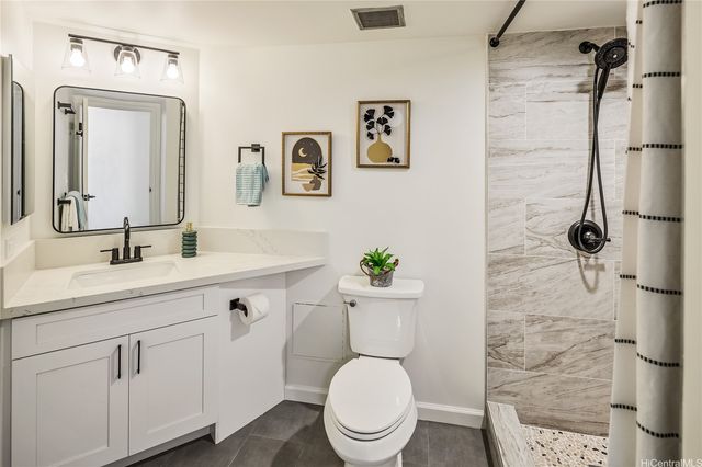 300 Wai Nani Way 1815, Honolulu, HI 96815