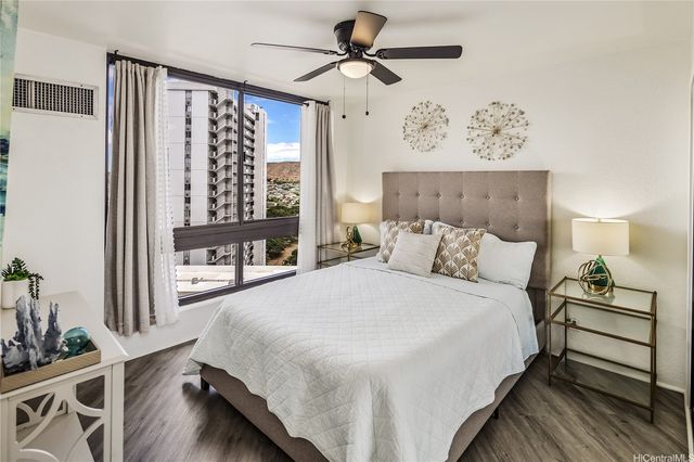 300 Wai Nani Way 1815, Honolulu, HI 96815