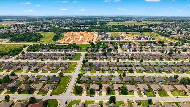 6115 S 37Th Street, Rogers, AR 72758