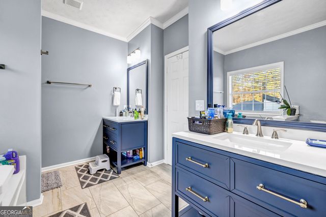 5806 Highgrove Drive, Atlanta, GA 30349