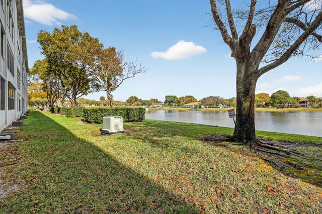 1251 SW 134th Way 108 A, Pembroke Pines, FL 33027