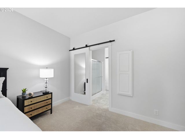 3622 STARK St, Eugene, OR 97404