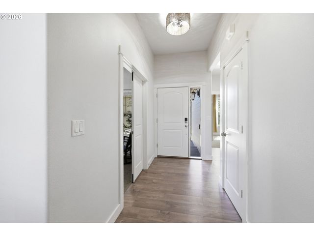 3622 STARK St, Eugene, OR 97404