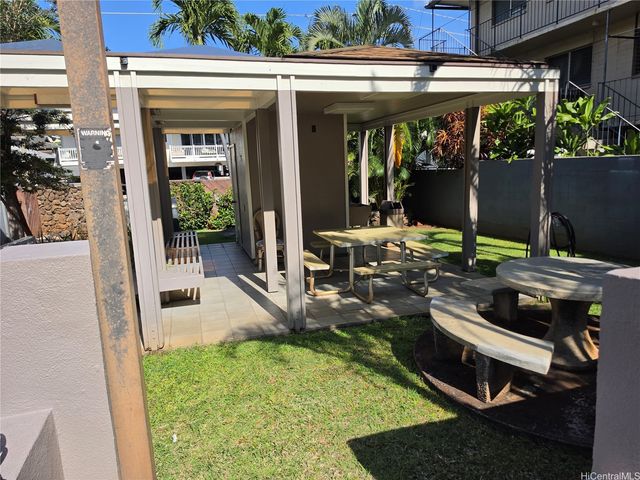 1820 Waiola Street 312, Honolulu, HI 96826