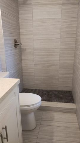 5033 NW 7th St 101, Miami, FL 33126