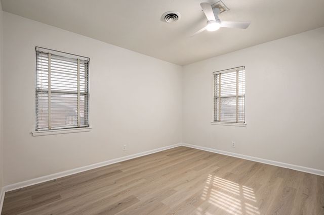 7924 Chaparral Drive, White Settlement, TX 76108