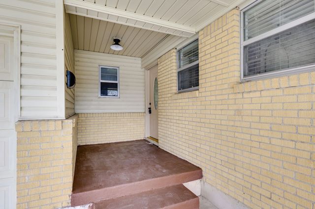 7924 Chaparral Drive, White Settlement, TX 76108