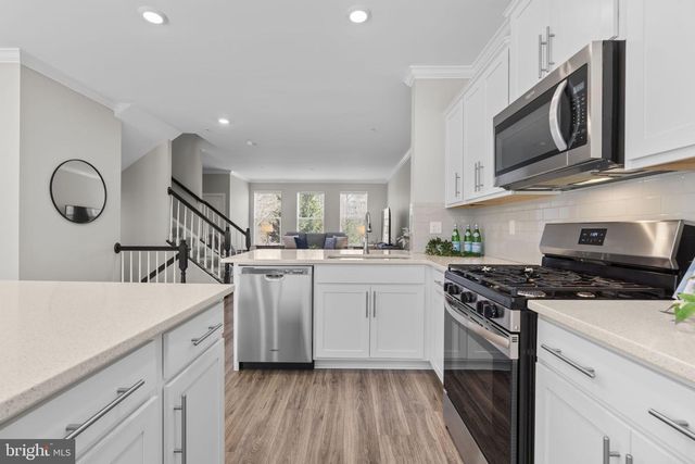 204 BETHEL ALY, Edgewater, MD 21037