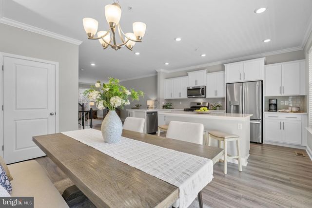 204 BETHEL ALY, Edgewater, MD 21037