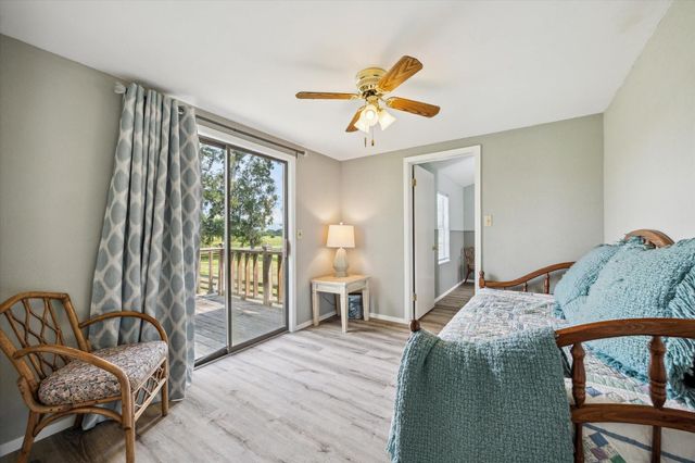 29331 County Rd 25, Damon, TX 77430