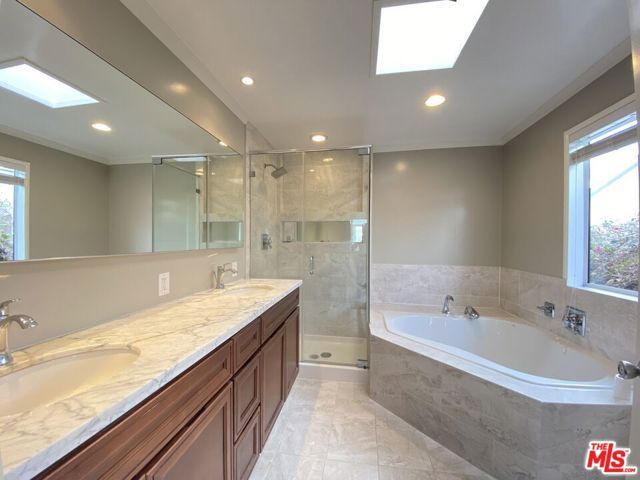 4826 Coolidge Avenue, Culver City, CA 90230