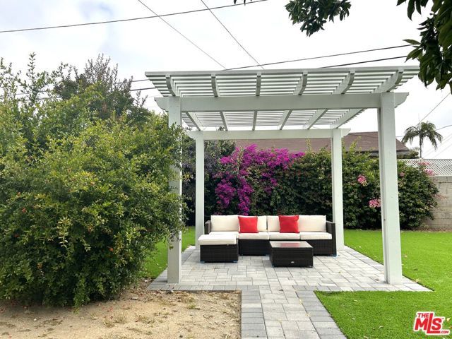 4826 Coolidge Avenue, Culver City, CA 90230