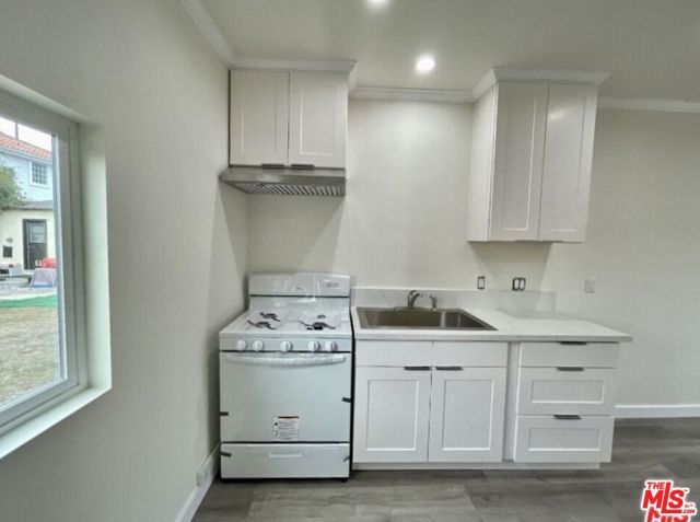 4826 Coolidge Avenue, Culver City, CA 90230