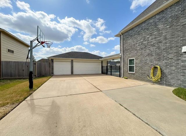 1706 Pensacola Lane, Friendswood, TX 77546