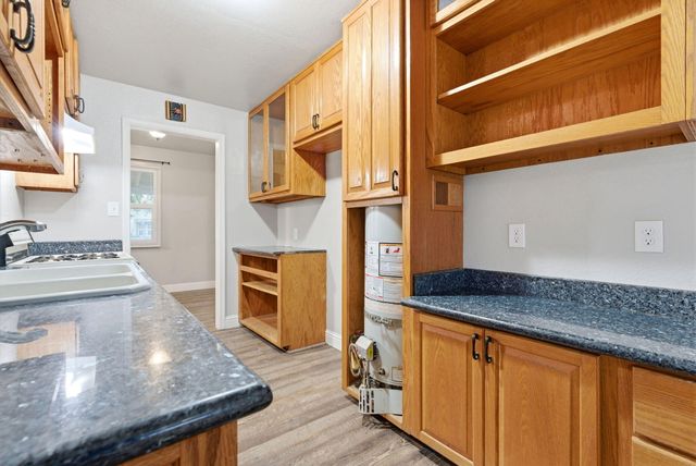 1217 N Stevenson Street, Visalia, CA 93291