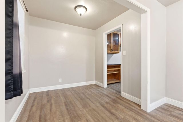 1217 N Stevenson Street, Visalia, CA 93291