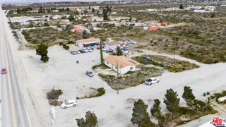 4120 La Mesa Road, Phelan, CA 92371