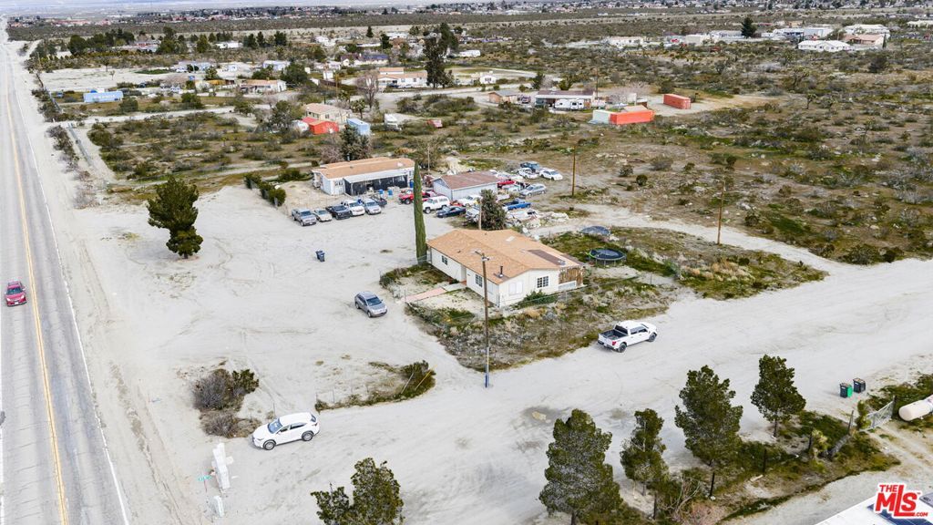 4120 La Mesa Road, Phelan, CA 92371