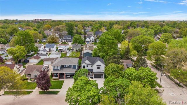 3715 DURHAM Road, Royal Oak, MI 48073