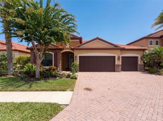2575 GRAND LAKESIDE DRIVE, Palm Harbor, FL 34684