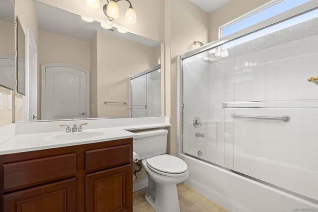 9093 Filaree Ct, Corona, CA 92883