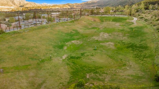 9093 Filaree Ct, Corona, CA 92883