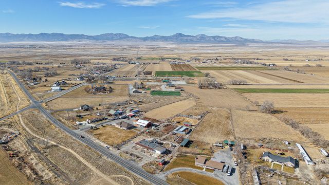 718 S STATE ST, Genola, UT 84655
