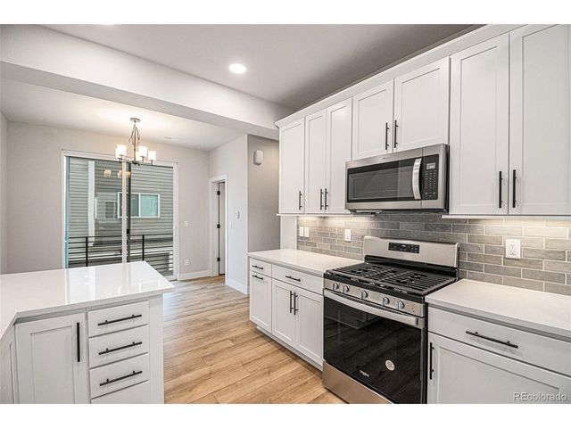 888 S Valentia St 14-104, Denver, CO 80247