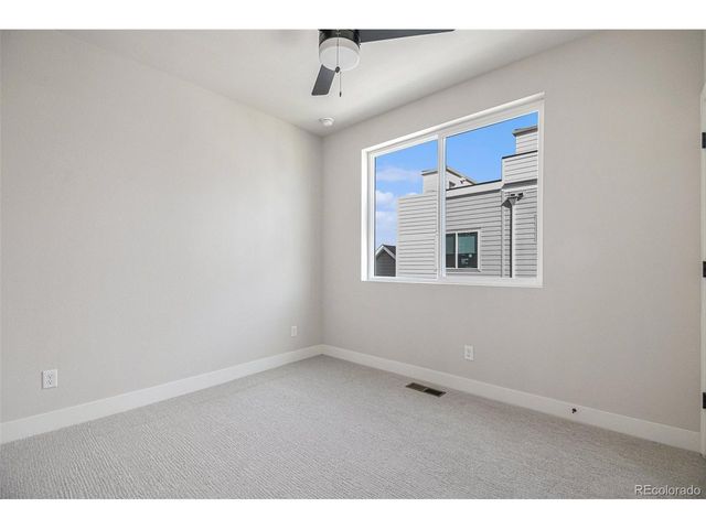 888 S Valentia St 14-104, Denver, CO 80247