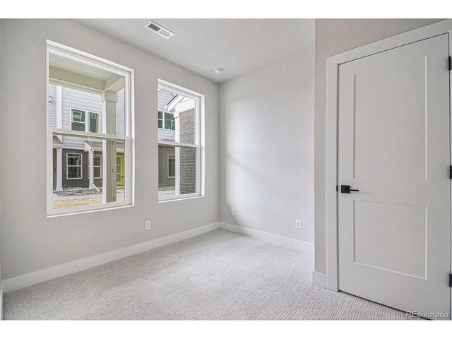 888 S Valentia St 14-104, Denver, CO 80247